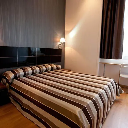 Hostal Bcn 46-3
